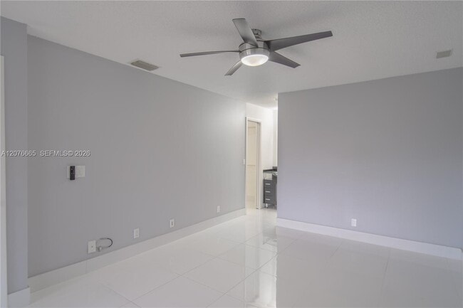 Building Photo - 3745 Cocoplum Cir