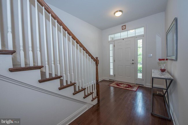Building Photo - 212 Clermont Dr