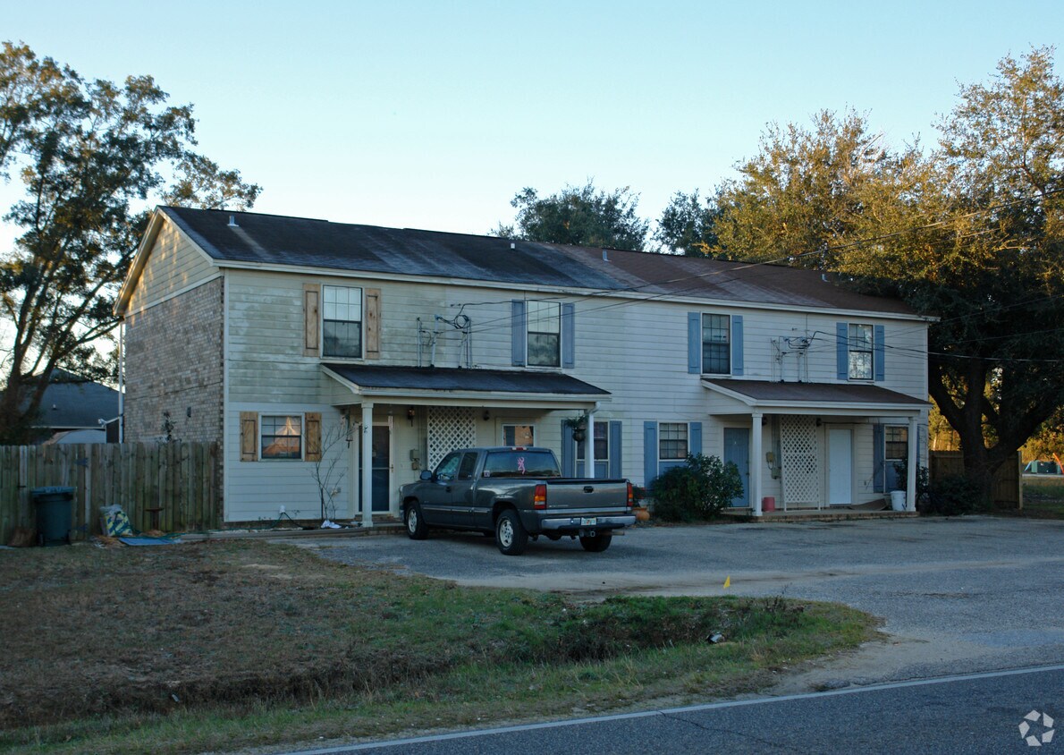 Foto principal - 941 E Johnson Ave
