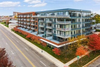 Building Photo - 101 Curry Ave