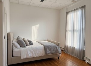 Building Photo - 6 Dietz St