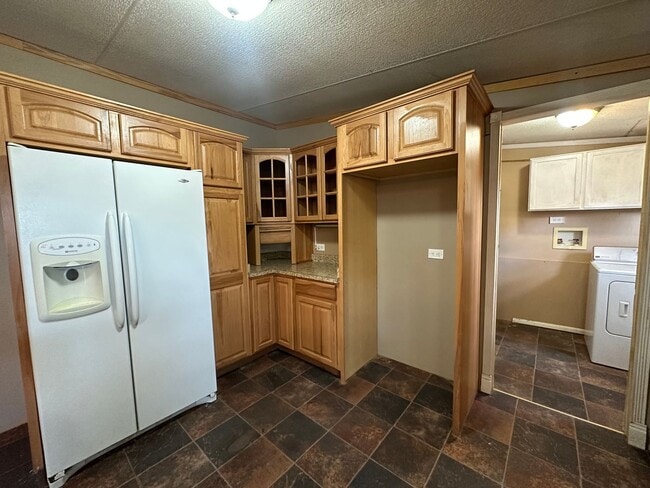 Foto del edificio - 3 Bedroom 2 Bathroom Double-Wide for Rent ...