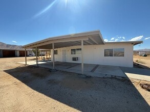 Building Photo - 13971 Fairview Valley Rd