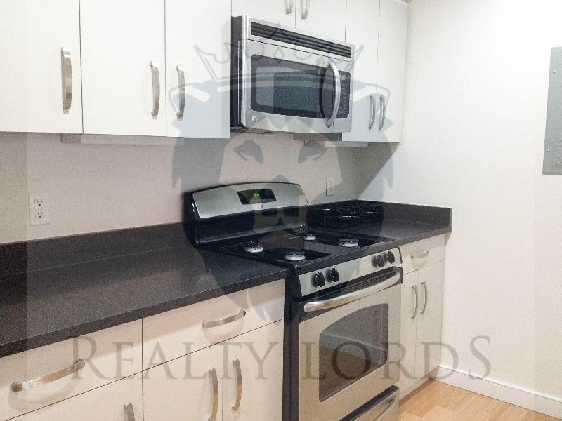 Foto del edificio - 625 Albany St