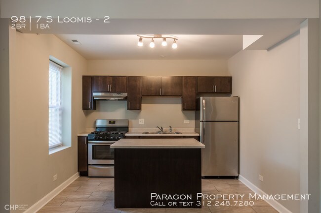 Foto del edificio - 9817 S Loomis St