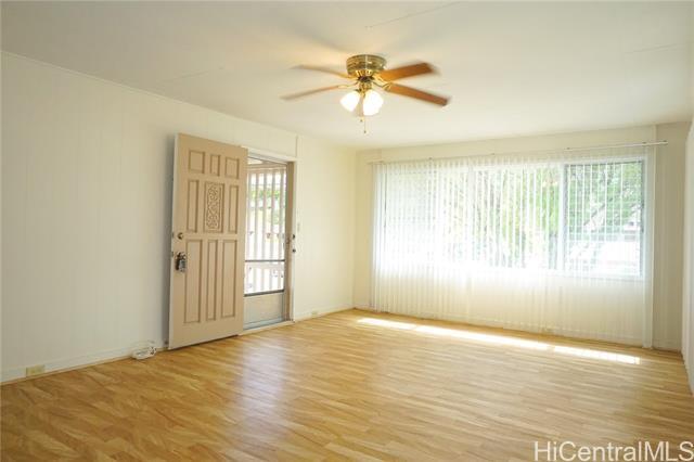 Foto del edificio - 1214 Hele St