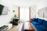Foto principal - 428 W 47th St
