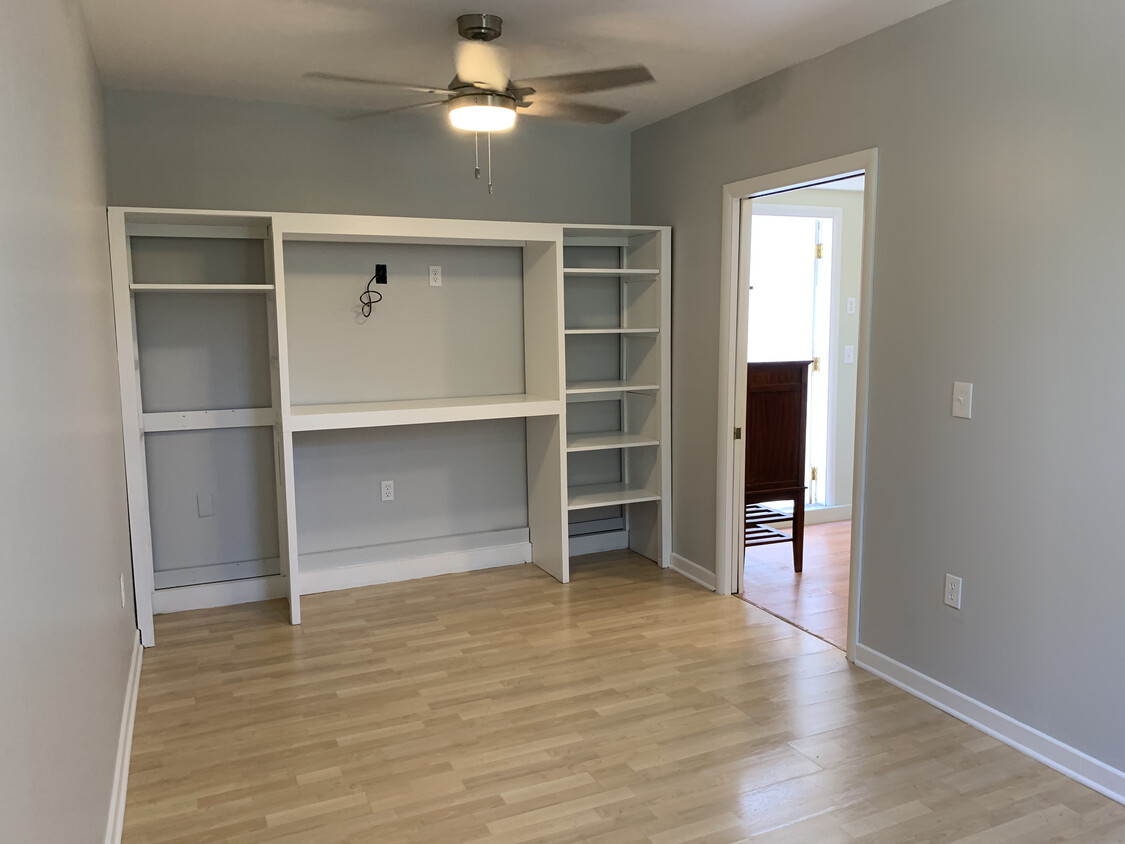 Main living area - 8119 Loyola Blvd