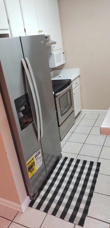 Foto del edificio - 136 Commons Dr