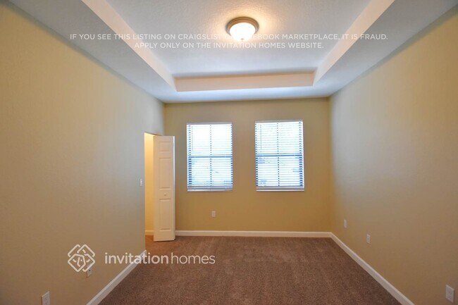 Foto del edificio - 1643 SW 28th St