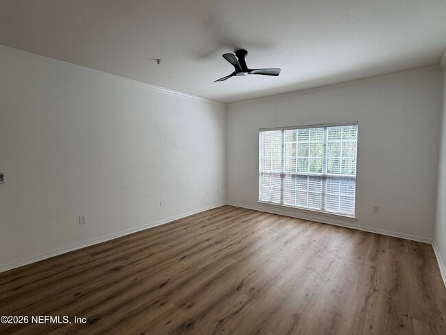 Building Photo - 7800 Point Meadows Dr