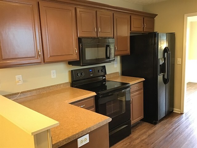 Building Photo - 809 Briargrove Dr