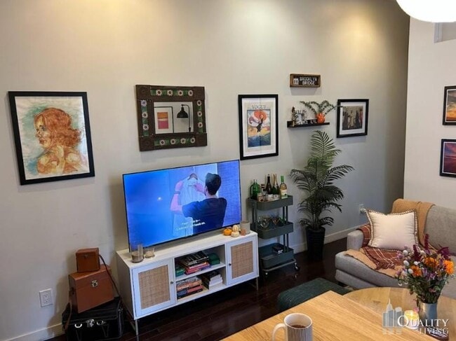 Photo - 2 bedroom in NEW YORK NY 10023 Apartment