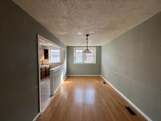 Foto del edificio - 6741 Horrocks St