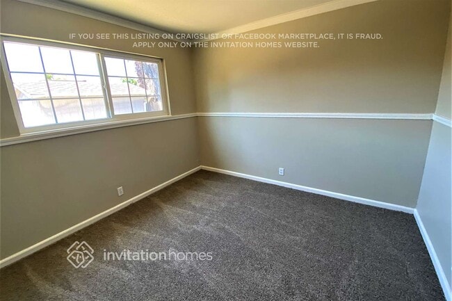 Building Photo - 2207 Santa Ana Dr