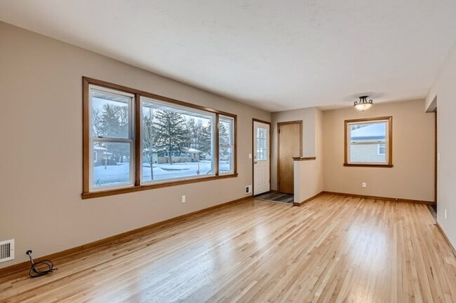 Building Photo - 7025 Drew Avenue N, Brooklyn Center, MN, 5...