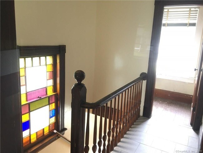 Foto del edificio - 169 Rhodes St