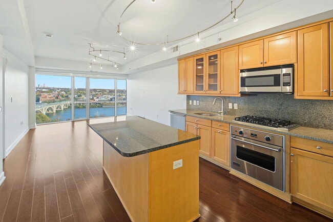 Foto del edificio - 1111 19th St N