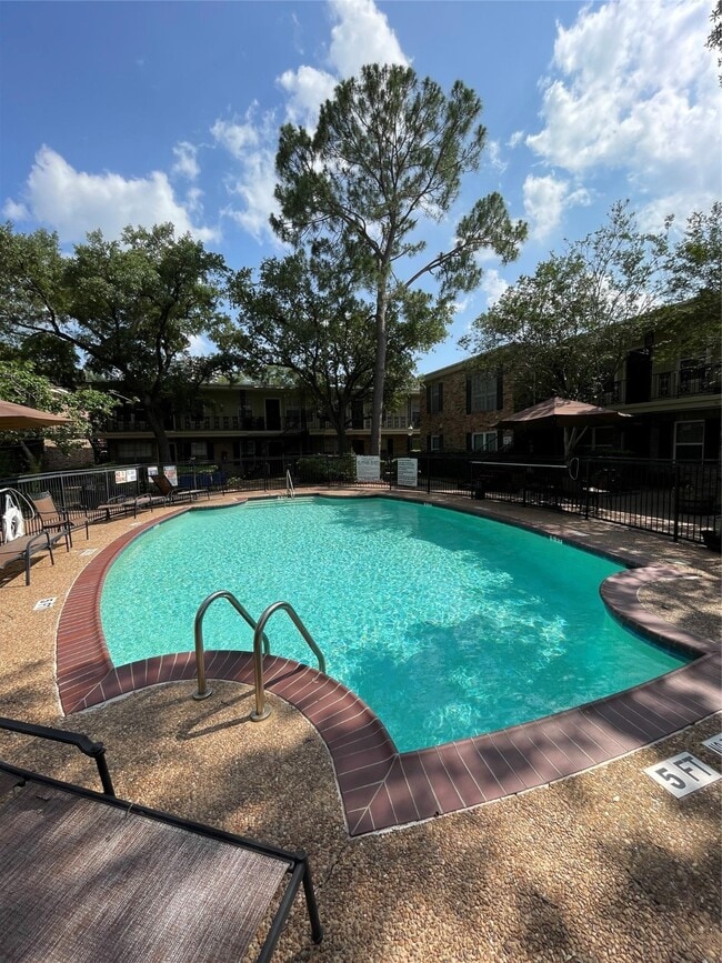 Foto del edificio - 3224 Timmons Ln