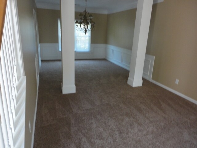 Building Photo - 1701 Hillside Bend Xing