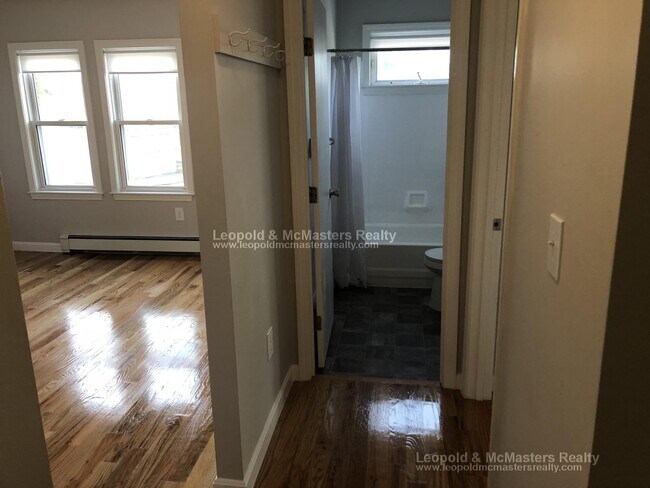 Foto del edificio - 29 Colborne Rd