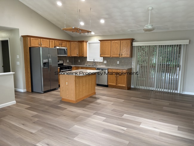 Newly Renovated Single Family House For Rent in Providence! - Newly Renovated Single Family House For Rent in Providence!
