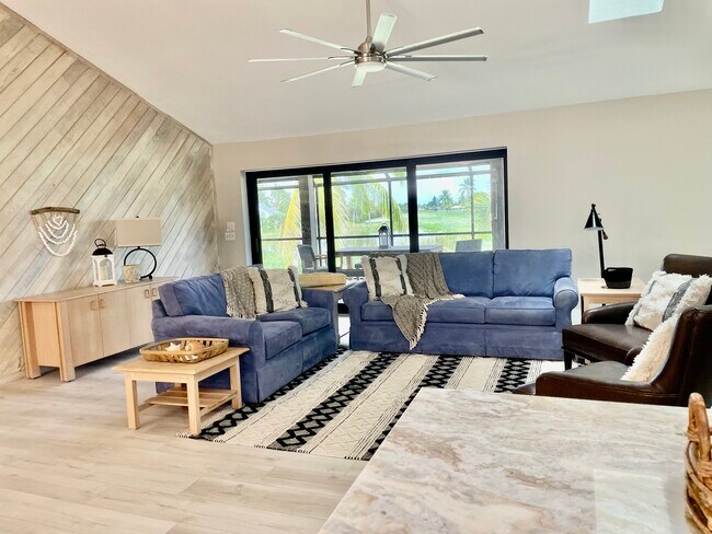 Foto del edificio - 9076 Mockingbird Dr