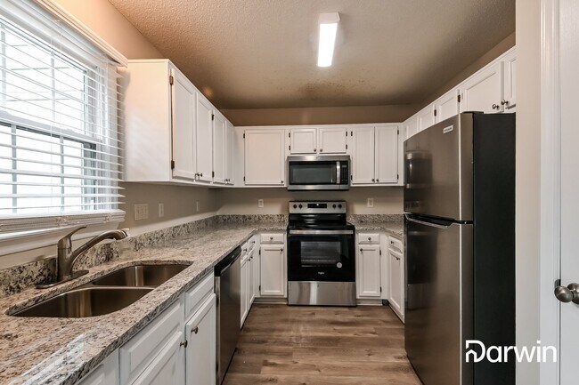 Foto del edificio - 1446 Cimarron Pkwy
