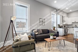 Building Photo - 3011 Arsenal St