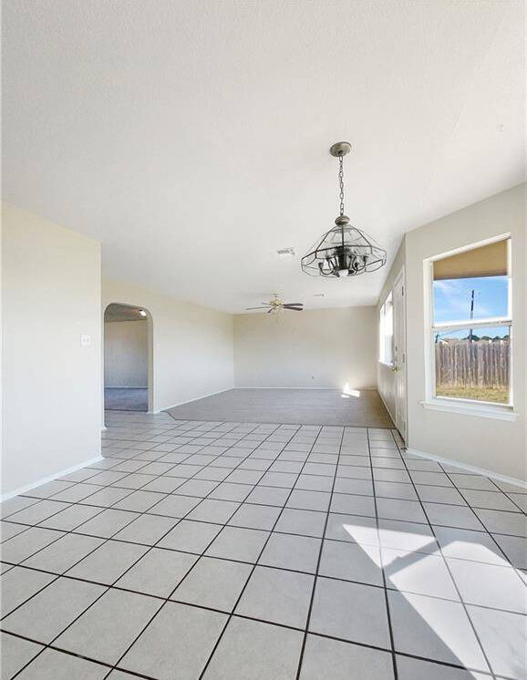 Foto del edificio - 5606 Montrose Dr