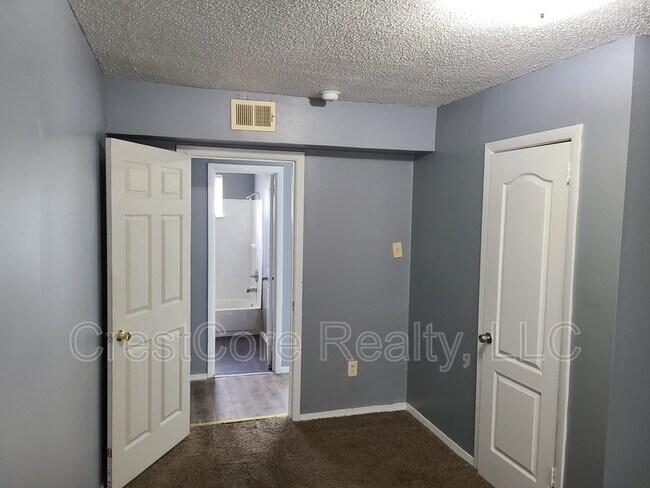 Building Photo - 596 S Danny Thomas Blvd