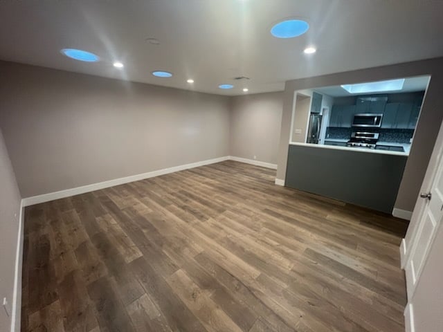 Building Photo - 9372 Vena Ave