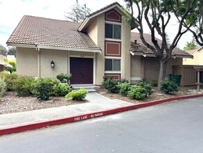 Building Photo - 1644 Candelero Ct