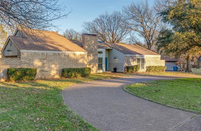 Foto del edificio - 512 Arbor Brook Ln