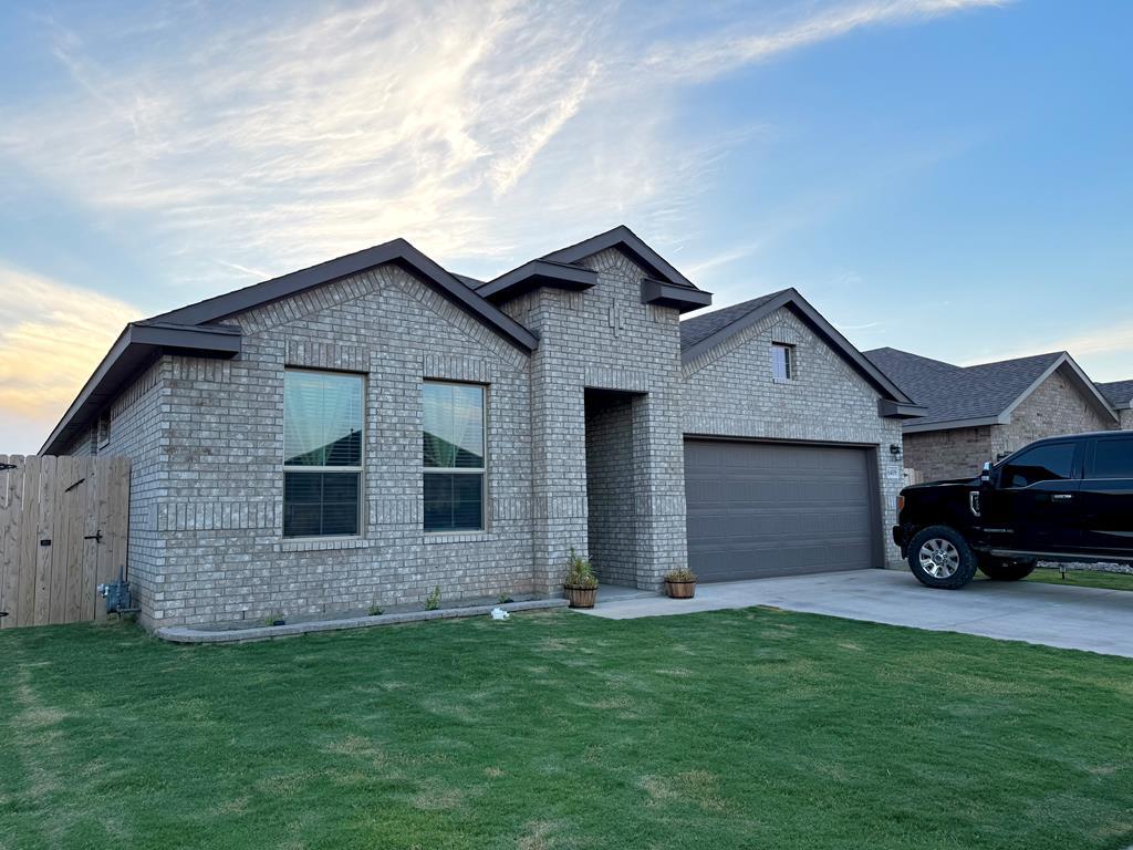 Foto principal - 6409 Bluebell Dr