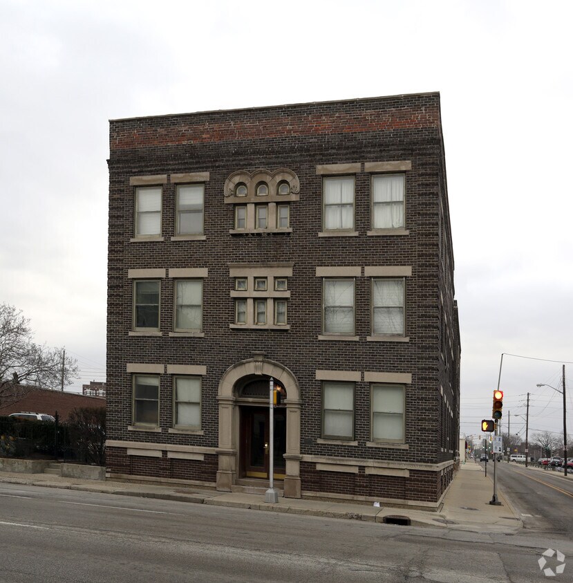 Foto del edificio - 108 E St Clair St