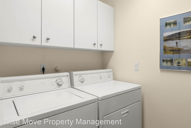 Foto del edificio - 3 br, 2 bath House - 516 NE 135th St