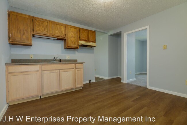 Foto del edificio - 5 br, 2 bath House - 2004 Leland St.