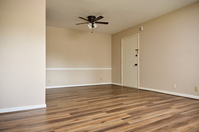 Building Photo - 2929 Selena Dr