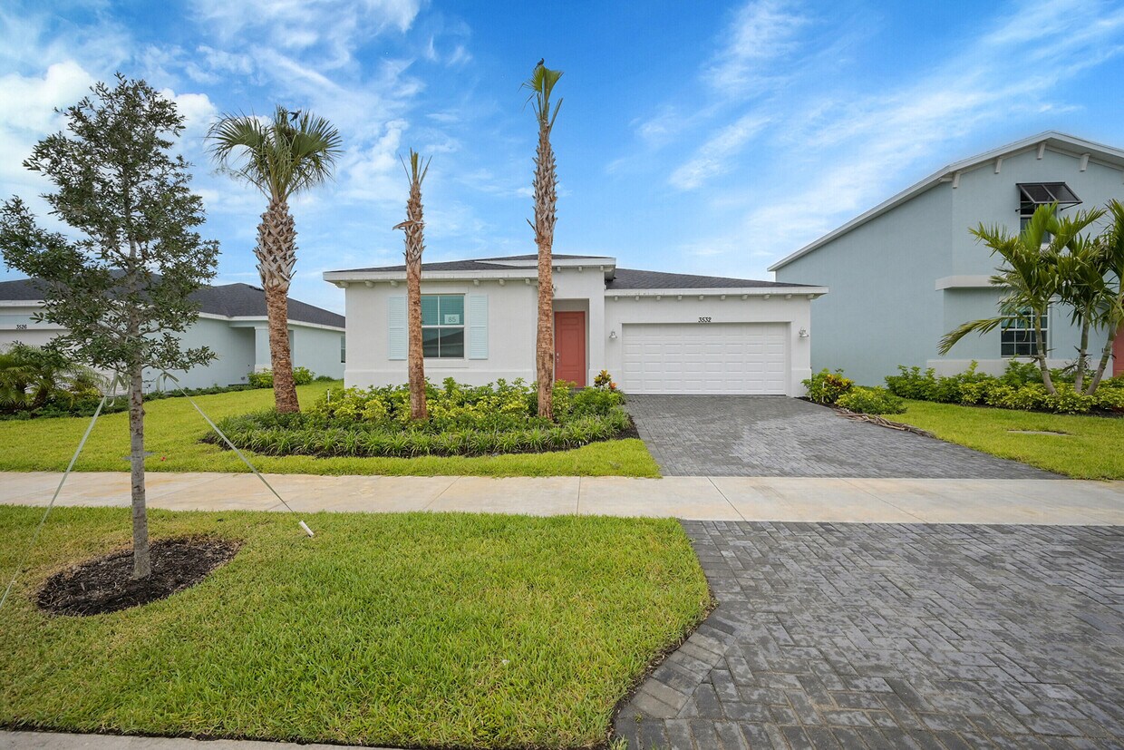 Foto principal - 3532 Angler Dr