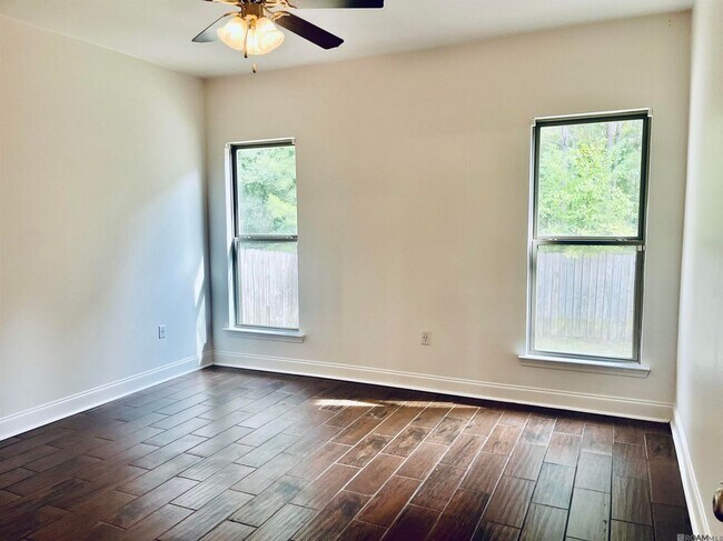 Foto del edificio - 10836 Field Pointe Dr