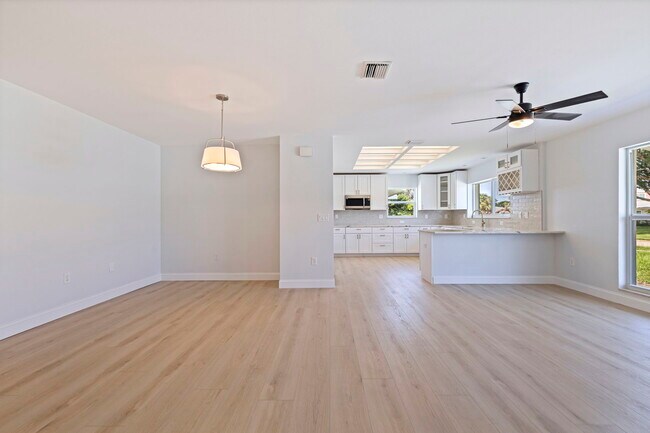 Foto del edificio - 934 41st Ave NE