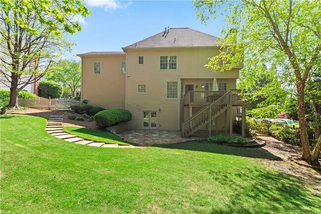 Foto del edificio - 7205 Fawn Lake Dr