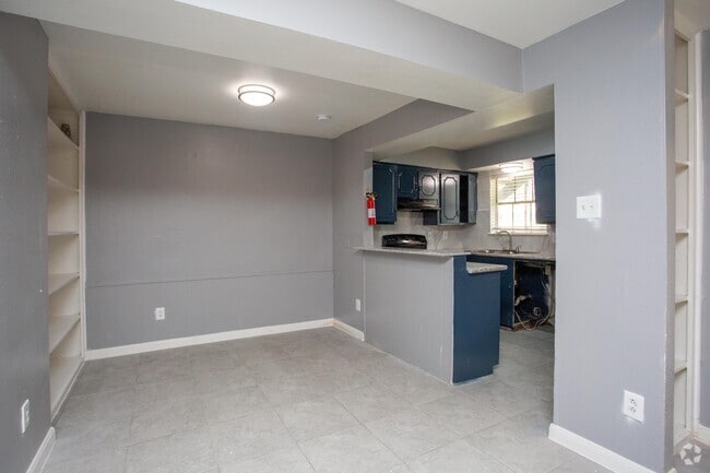 Dining Room - Glen Willow Apartments