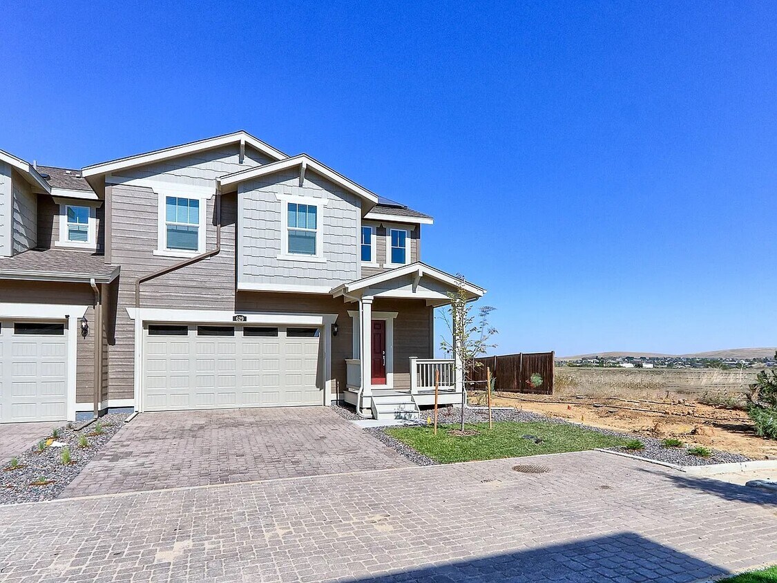Foto principal - 629 Harperridge Pl