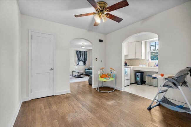 Foto del edificio - 737 N 22nd St