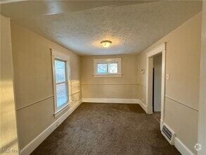 Building Photo - 2157 10th St SW