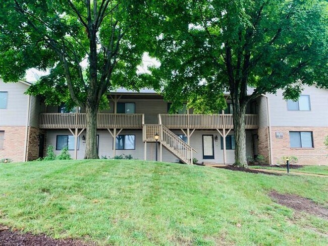 Building Photo - 185 Eagle Ridge