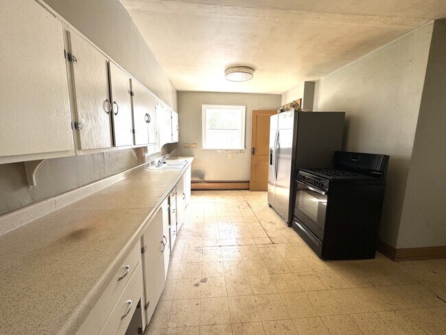 Foto del edificio - 1221 E 38th St