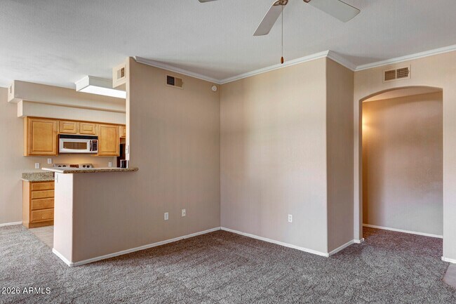 Foto del edificio - 5335 E Shea Blvd